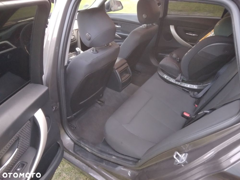 BMW Seria 3 - 6