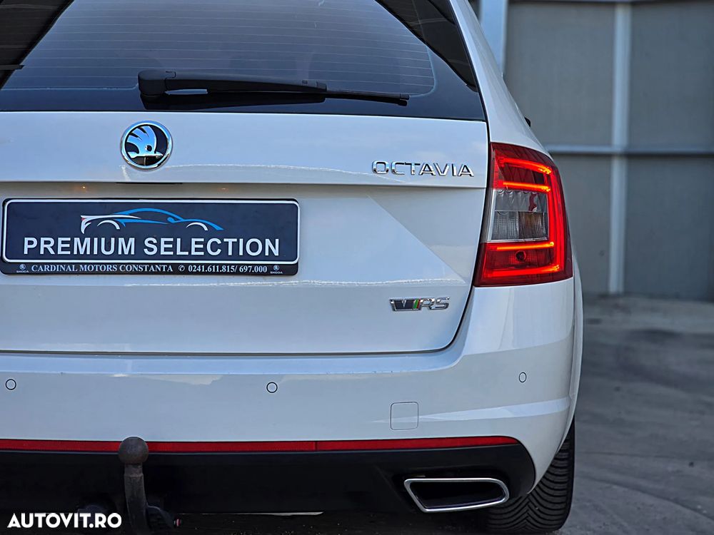 Skoda Octavia 2.0 TDI DSG RS - 30