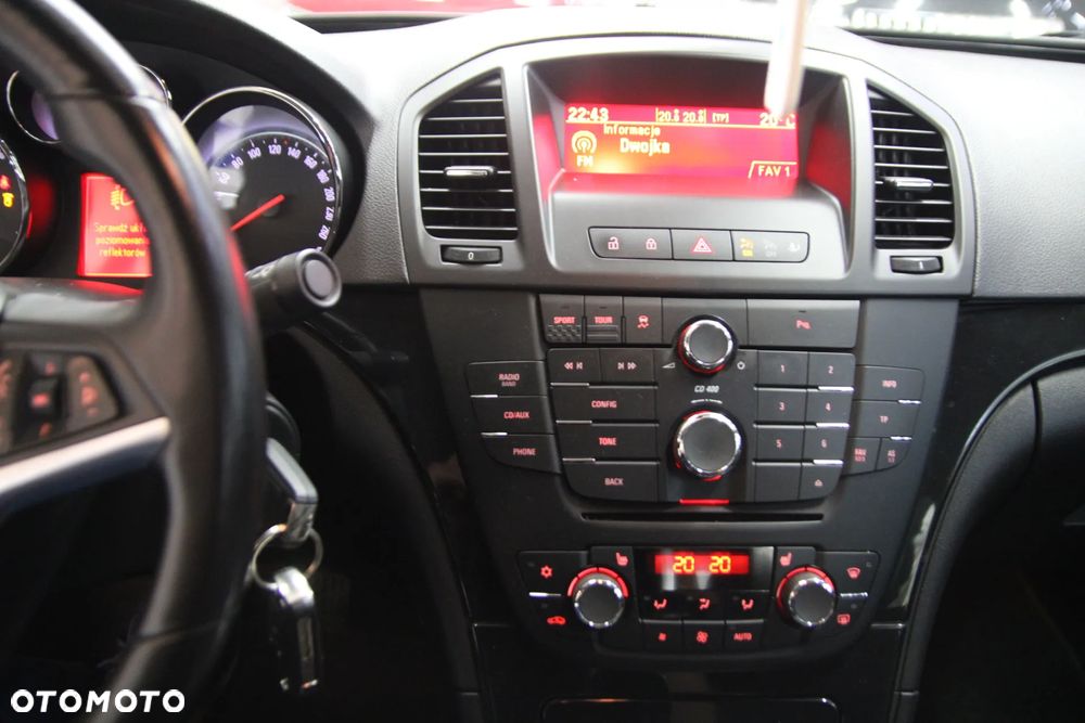 Opel Insignia 2.0 T Cosmo 4x4 - 10