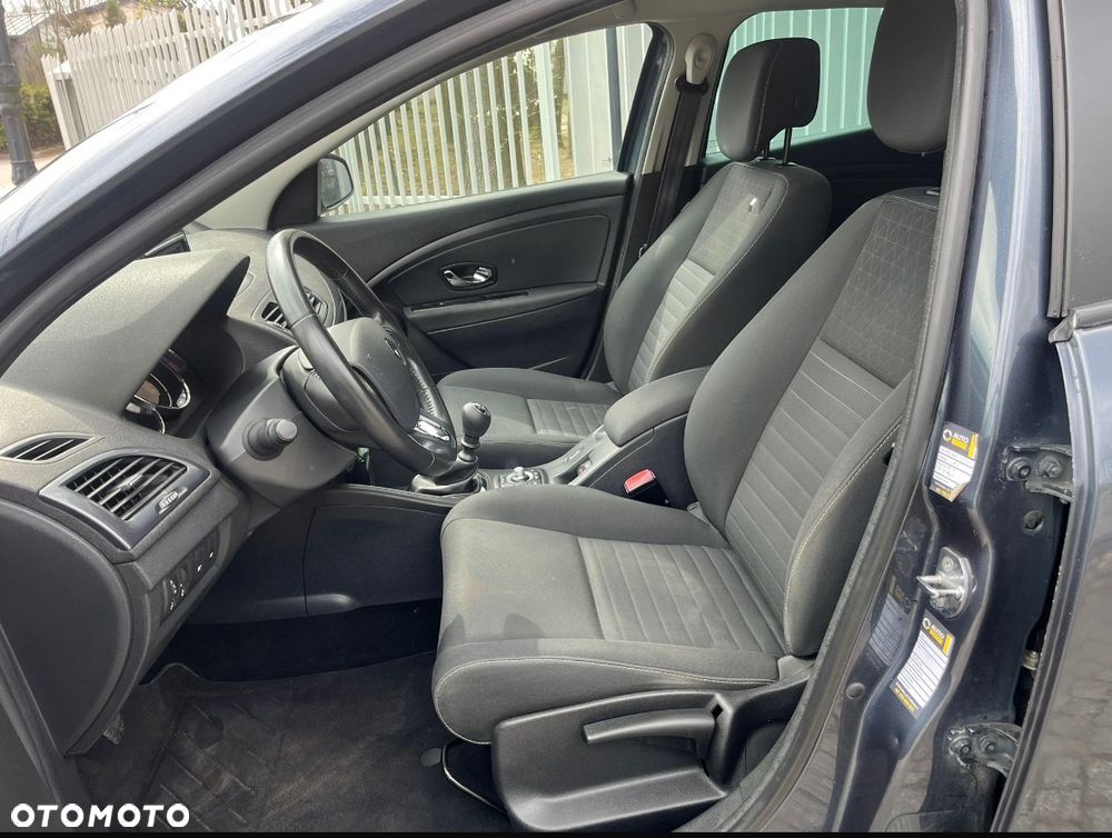 Renault Megane 1.2 Energy TCe Limited - 12