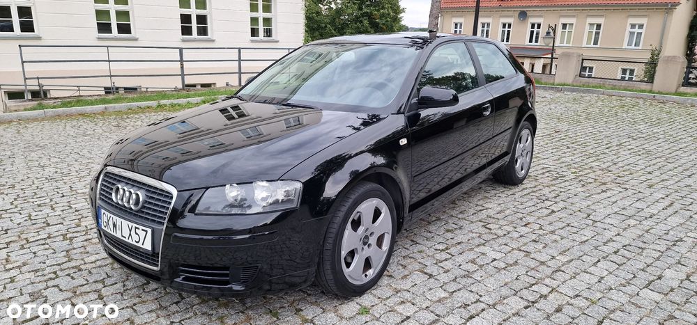 Audi A3 3-drzwiowe 1.6 Ambiente - 27