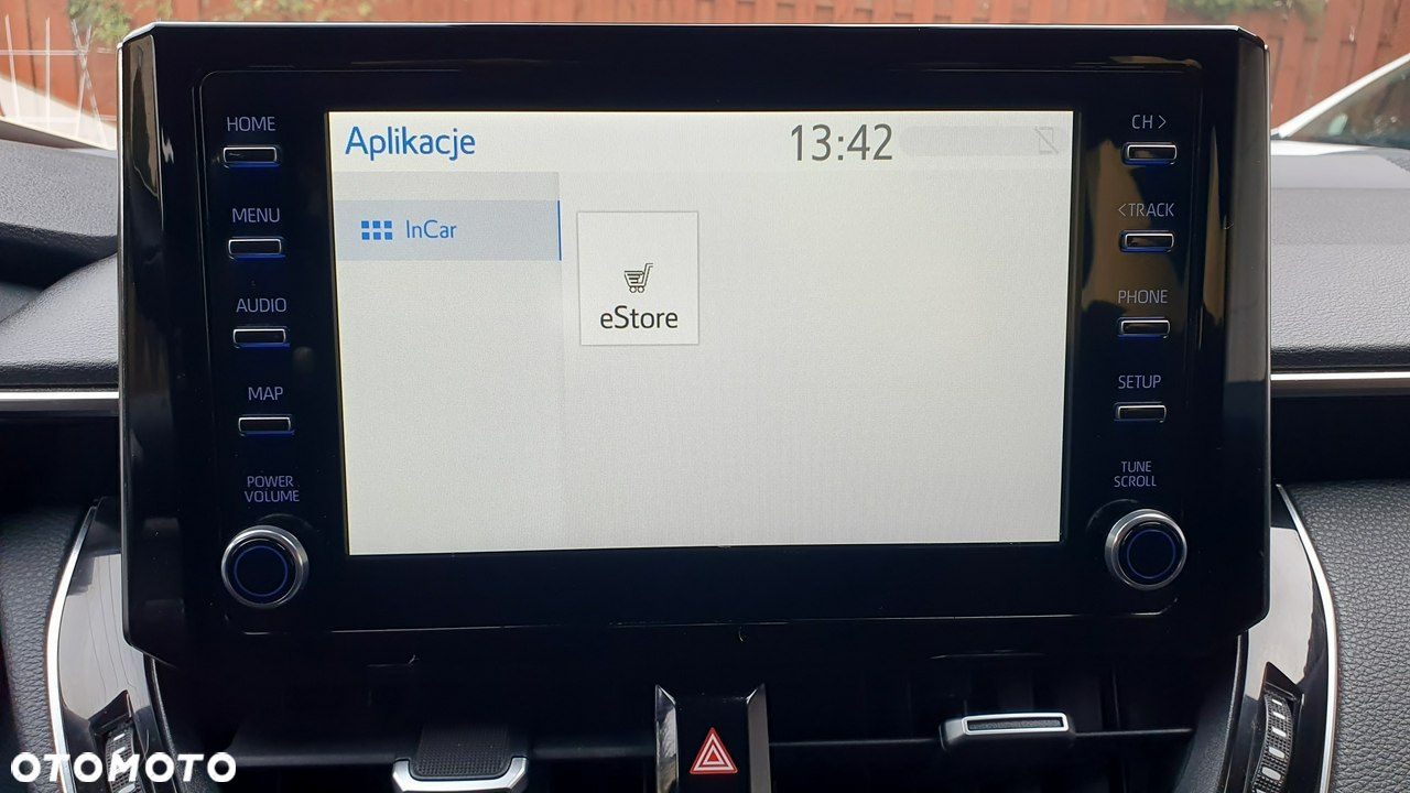 Toyota Corolla 1.8 Hybrid Comfort - 24