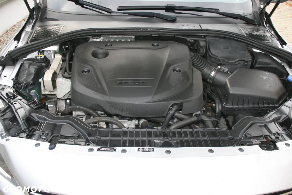 Volvo V60 D3 Drive-E Dynamic Edition (Momentum) - 30