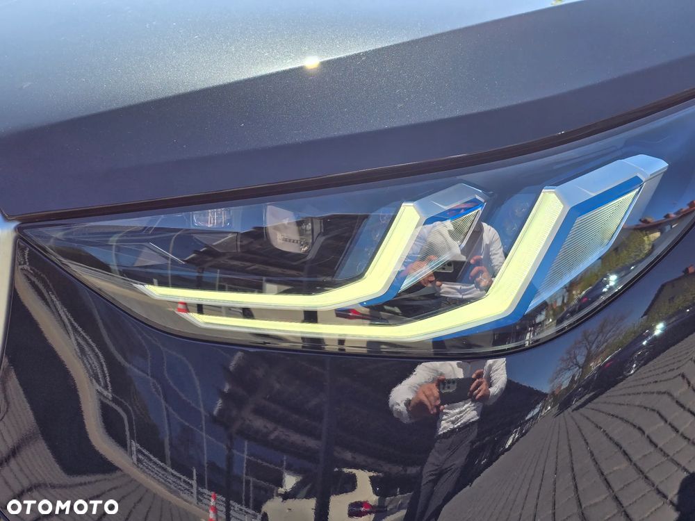 BMW X3 xDrive20d mHEV - 16