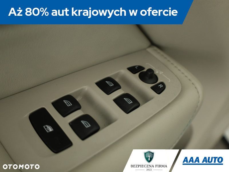 Volvo XC 60 - 22