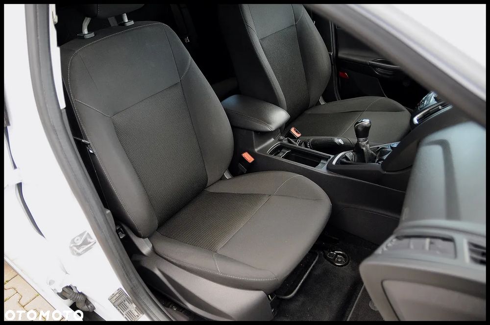 Ford Focus - 6