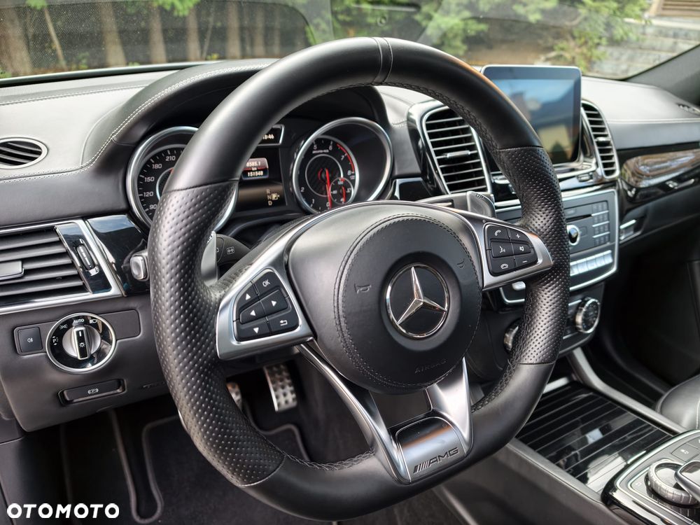 Mercedes-Benz GLE AMG 63 4Matic AMG Speedshift 7G-TRONIC - 33