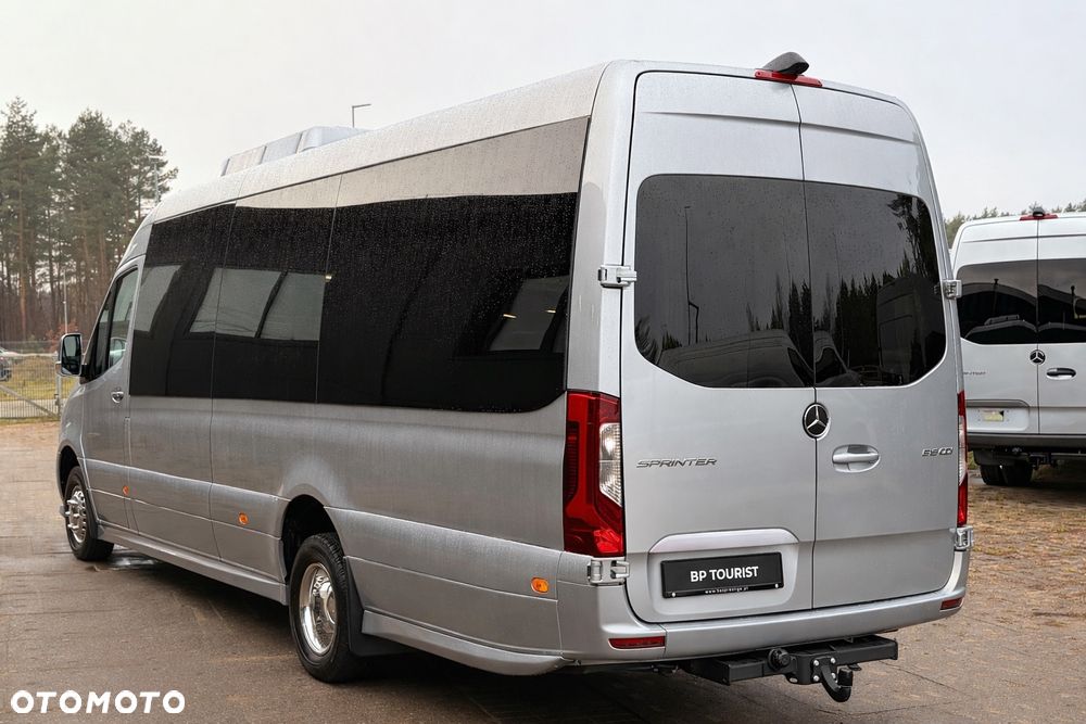Mercedes-Benz Sprinter 519 - 5
