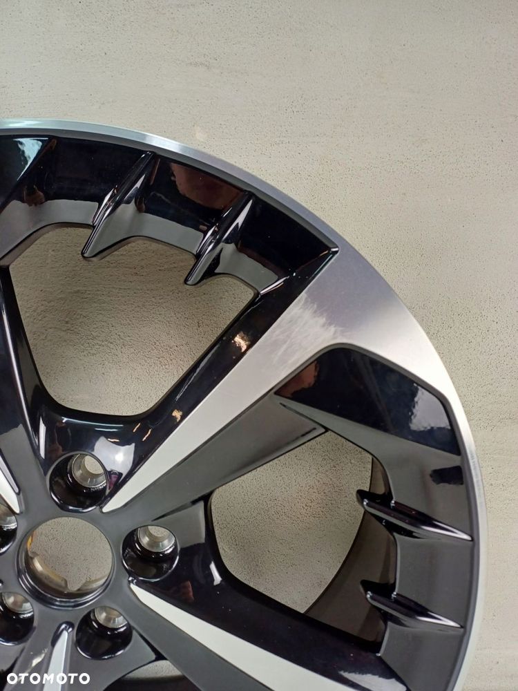 felga aluminiowa seat ibiza 7jx18 et51 5x100 6f0601025s - 3