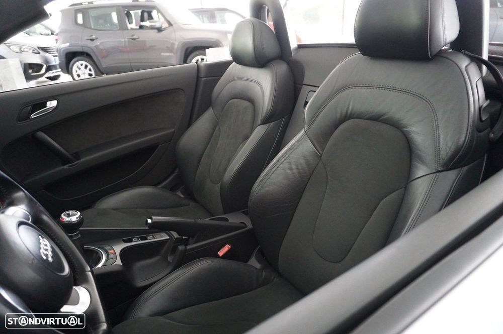 Audi TT Roadster 2.0 TFSi - 11