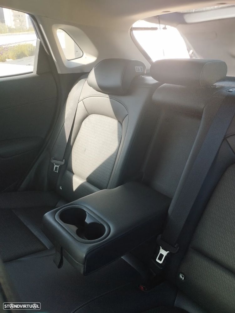 Hyundai Kauai 64 kWh Premium+LED - 1