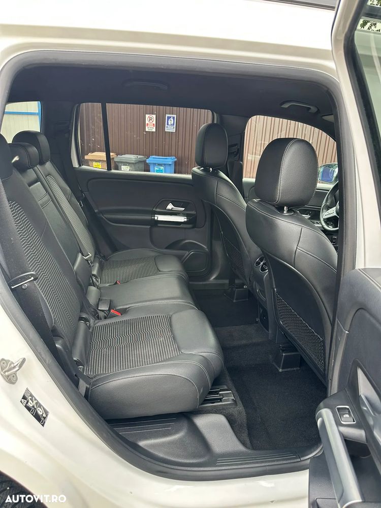 Mercedes-Benz GLB 180 d 8G-DCT AMG Line - 3