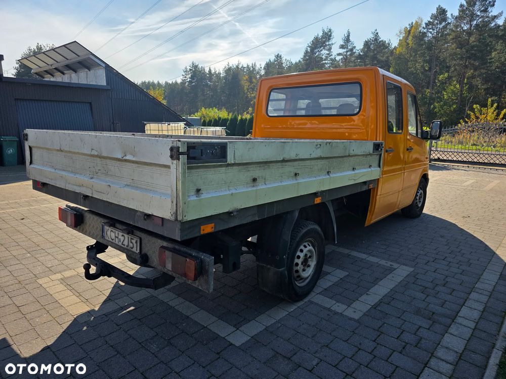 Mercedes-Benz Sprinter 2001 photo 4