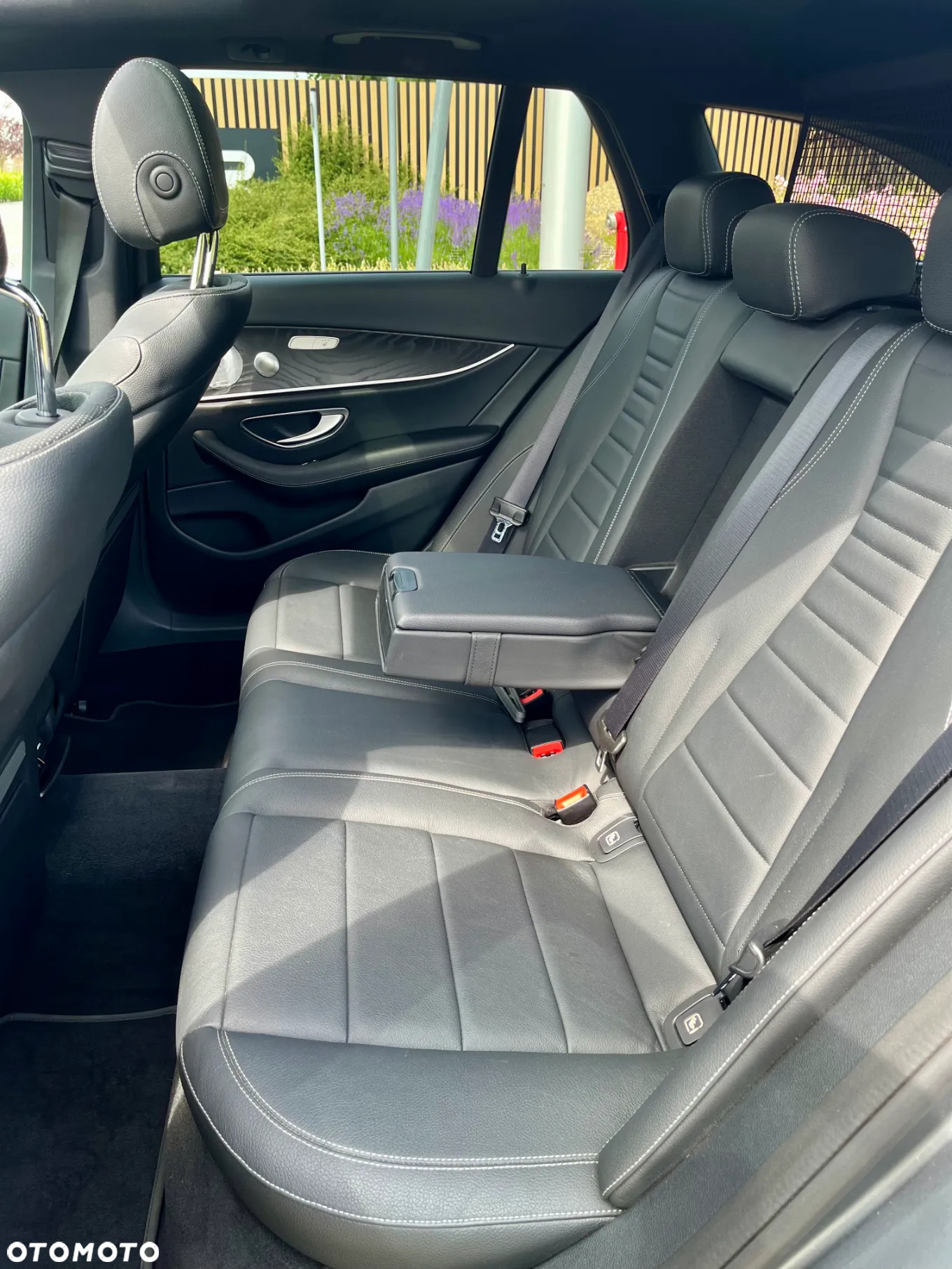Mercedes-Benz Klasa E 220 d 4-Matic All-Terrain - 24