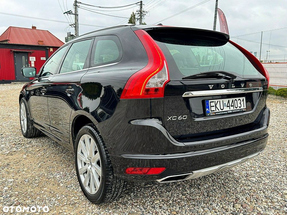 Volvo XC 60 - 8