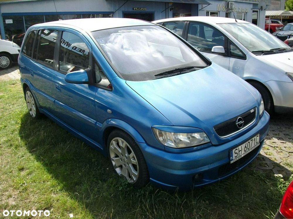 Opel Zafira - 1