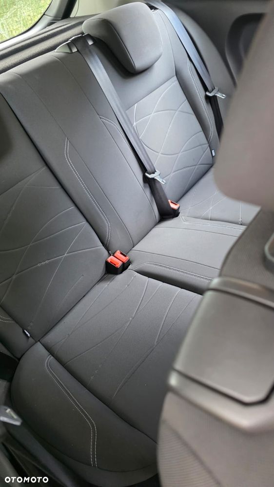 Ford Fiesta - 4