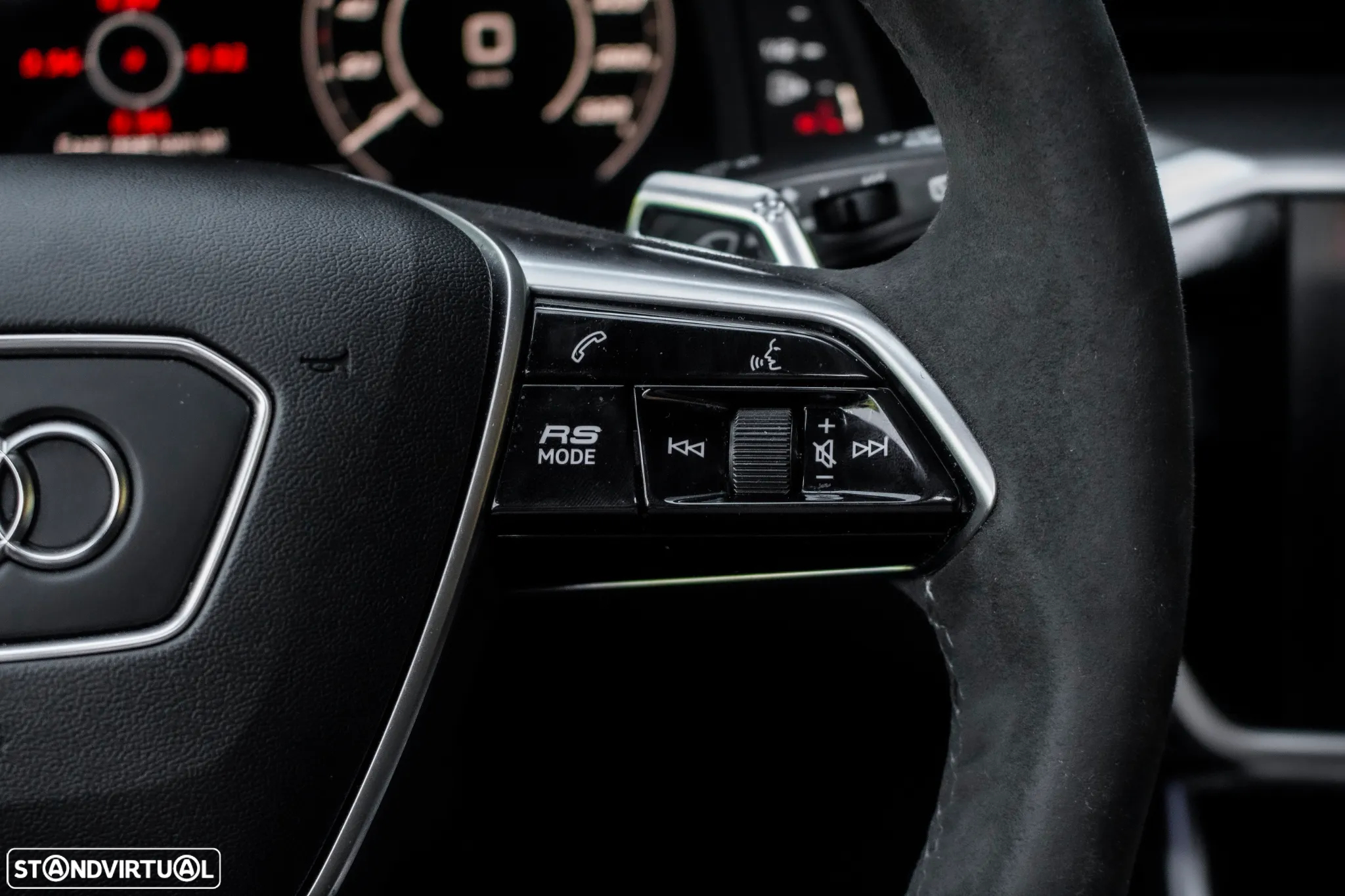 Audi RS6 Avant 4.0 TFSI quattro Tiptronic - 17