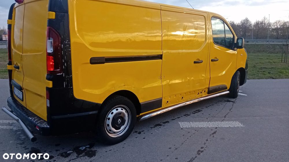 Renault Trafic - 11