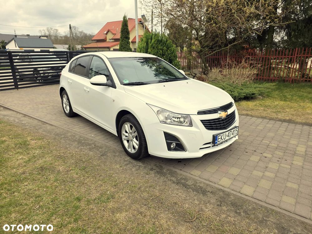 Chevrolet Cruze 1.7 D LT+ - 14