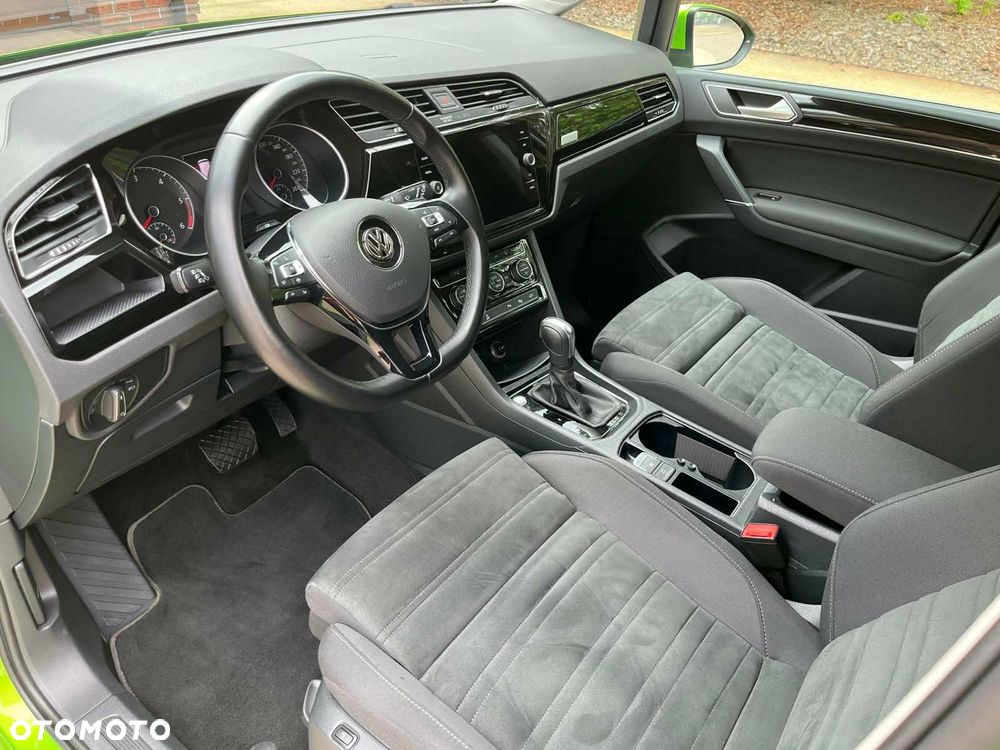 Volkswagen Touran 2.0 TDI SCR (BlueMotion Technology) DSG Highline - 15