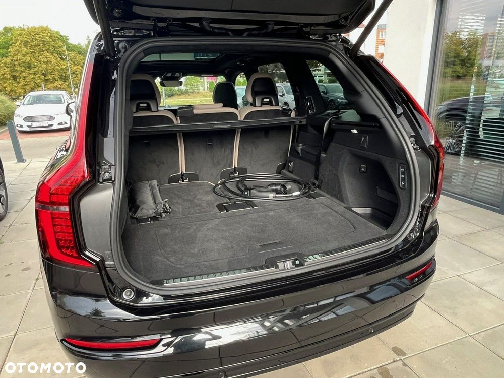Volvo XC 90 - 26