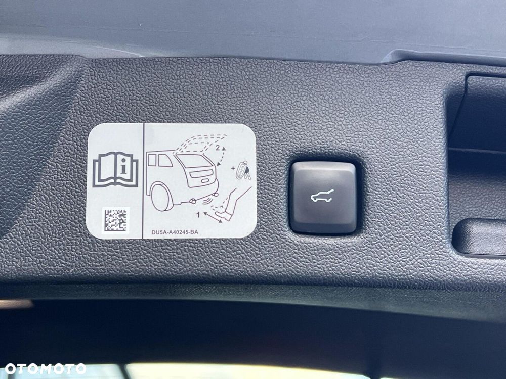 Ford Kuga - 25