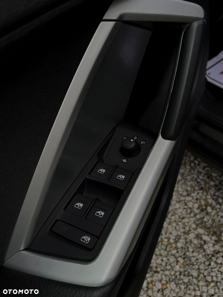 Audi Q3 35 TFSI S tronic advanced - 36