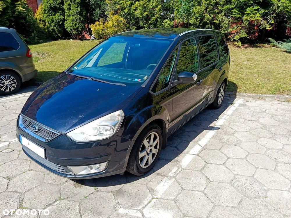 Ford Galaxy - 1