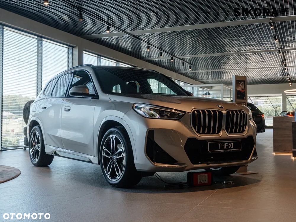 BMW X1 sDrive18i - 2