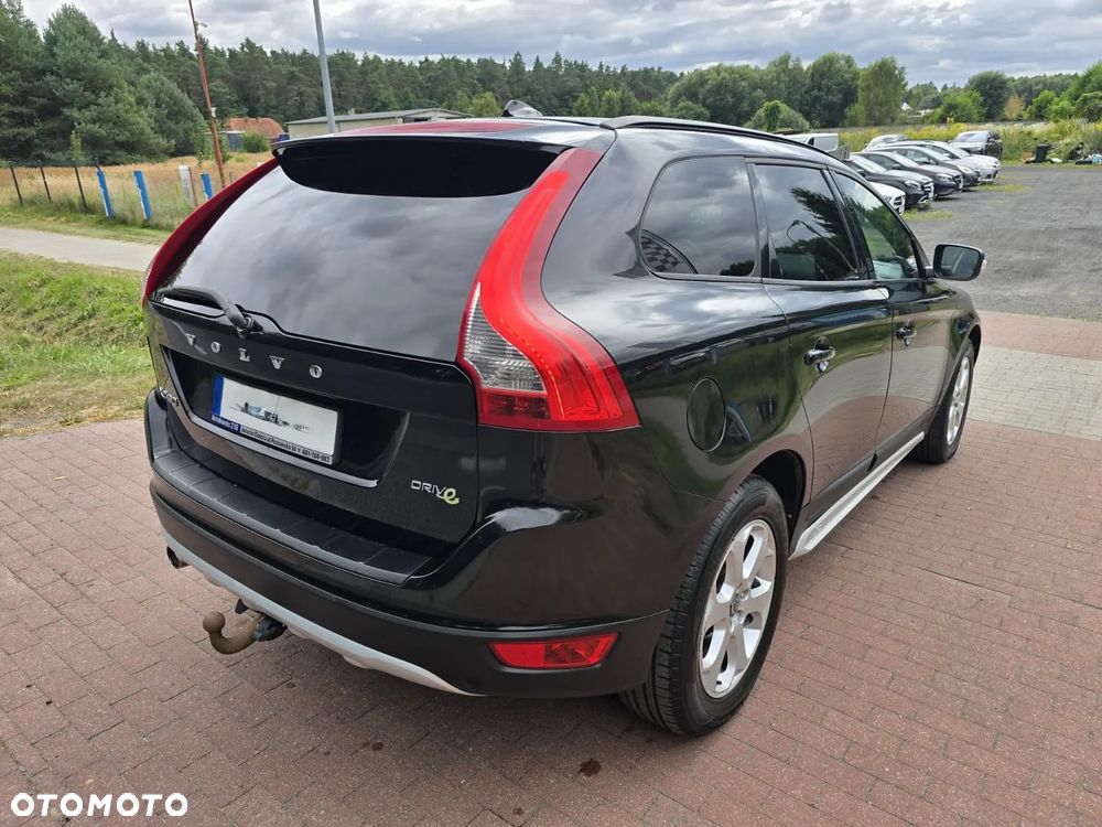 Volvo XC 60 DRIVe Momentum - 5
