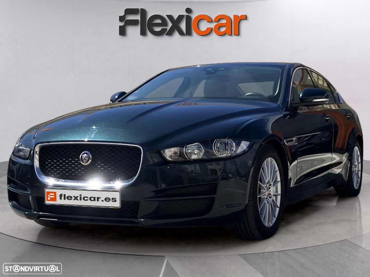 Jaguar XE - 5