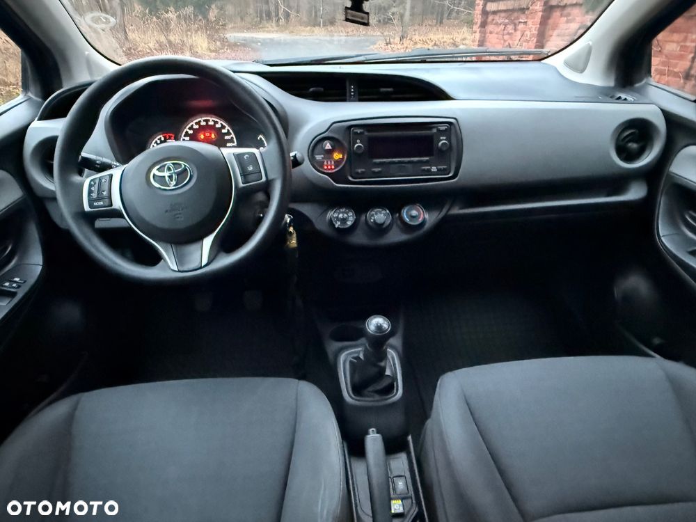 Toyota Yaris 1.0 Active - 8