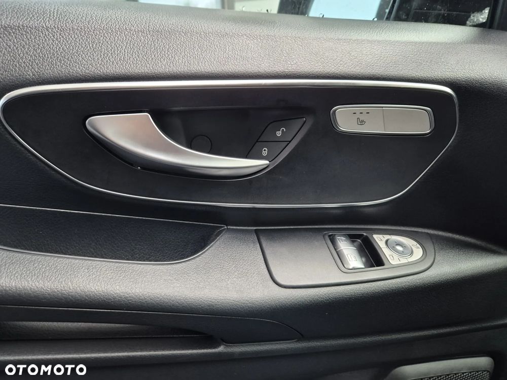 Mercedes-Benz Vito Furgon 119 4x4 SELECT - 12