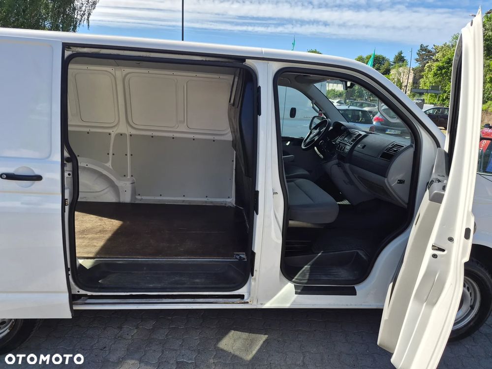 Volkswagen Transporter - 8