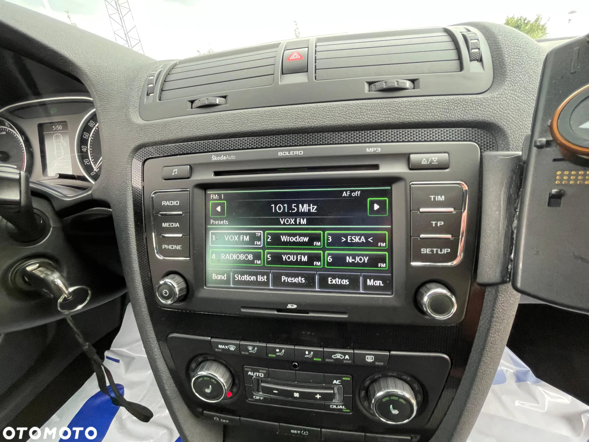 Skoda Octavia Combi 2.0 TDI CR DPF RS - 24