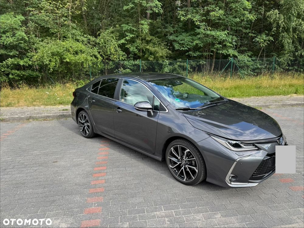 Toyota Corolla - 4