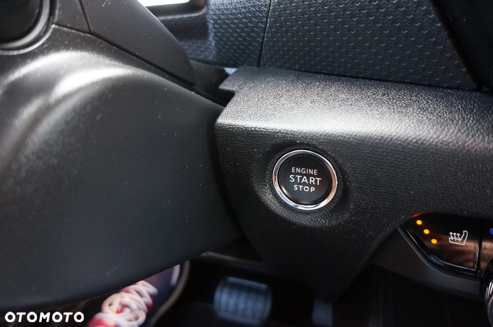 Citroën C4 BlueHDi 130 Stop&Start EAT8 SHINE - 20