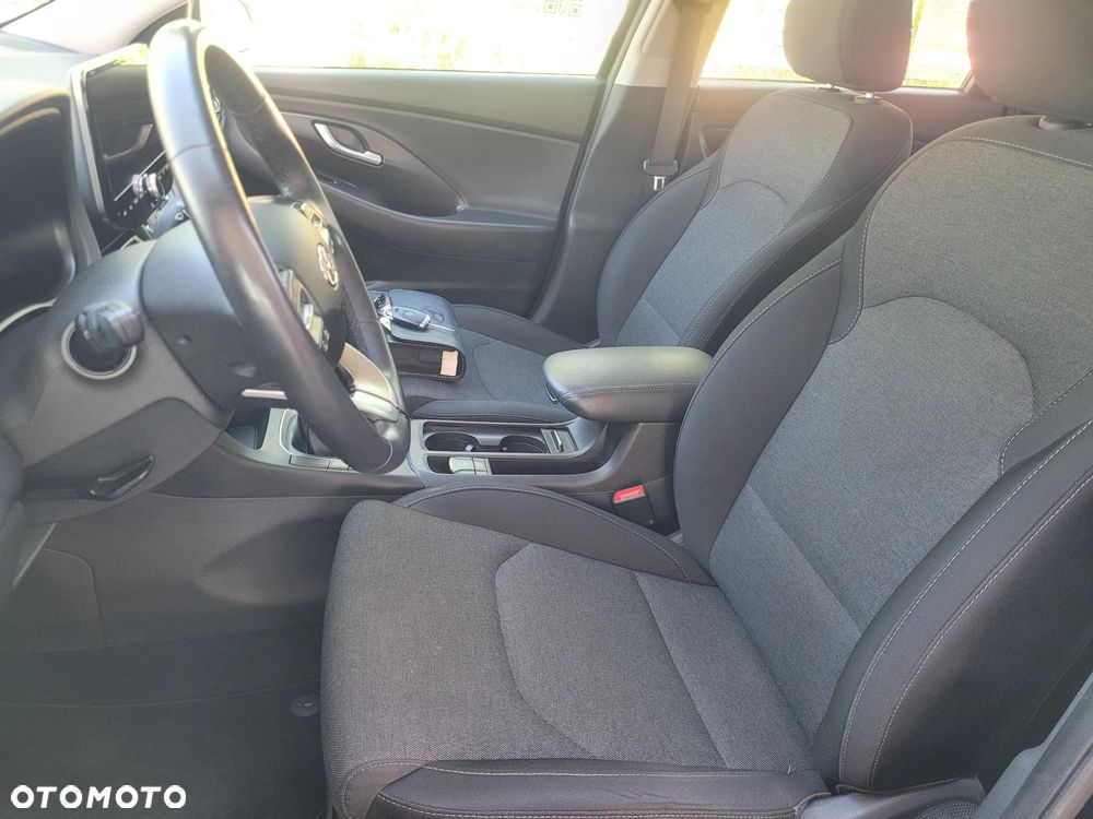 Hyundai i30 - 21