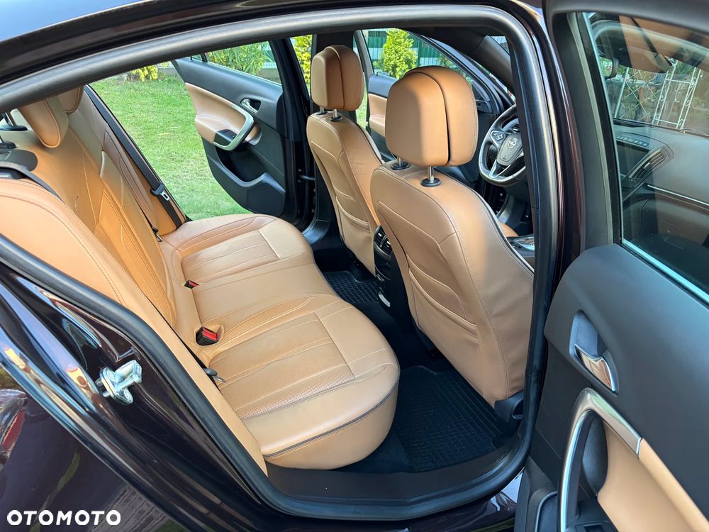 Opel Insignia 2.0 T Executive 4x4 - 12