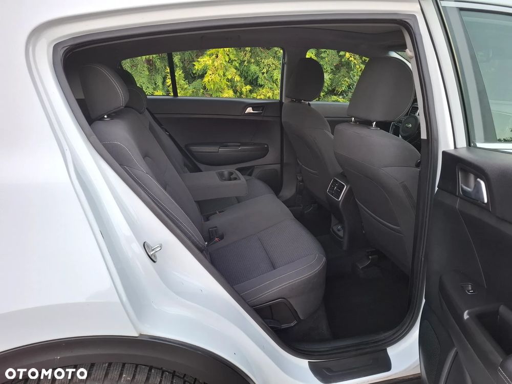 Kia Sportage 1.7 CRDI 2WD Attract - 9
