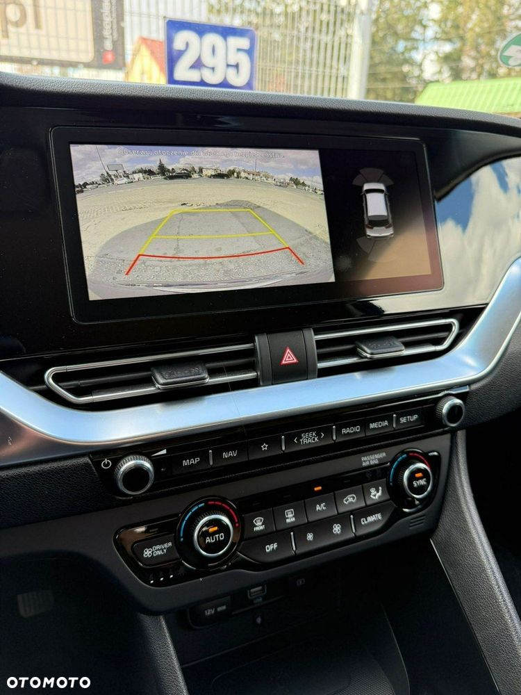 Kia Niro 1.6 GDI Hybrid M - 33
