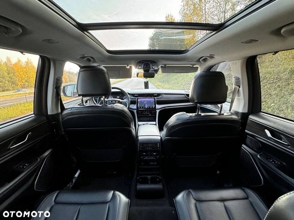 Jeep Grand Cherokee 3.6 V6 Overland - 31