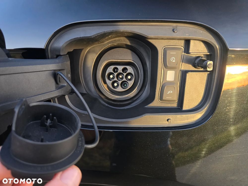 Audi Q5 50 TFSI e Quattro S tronic sport - 34