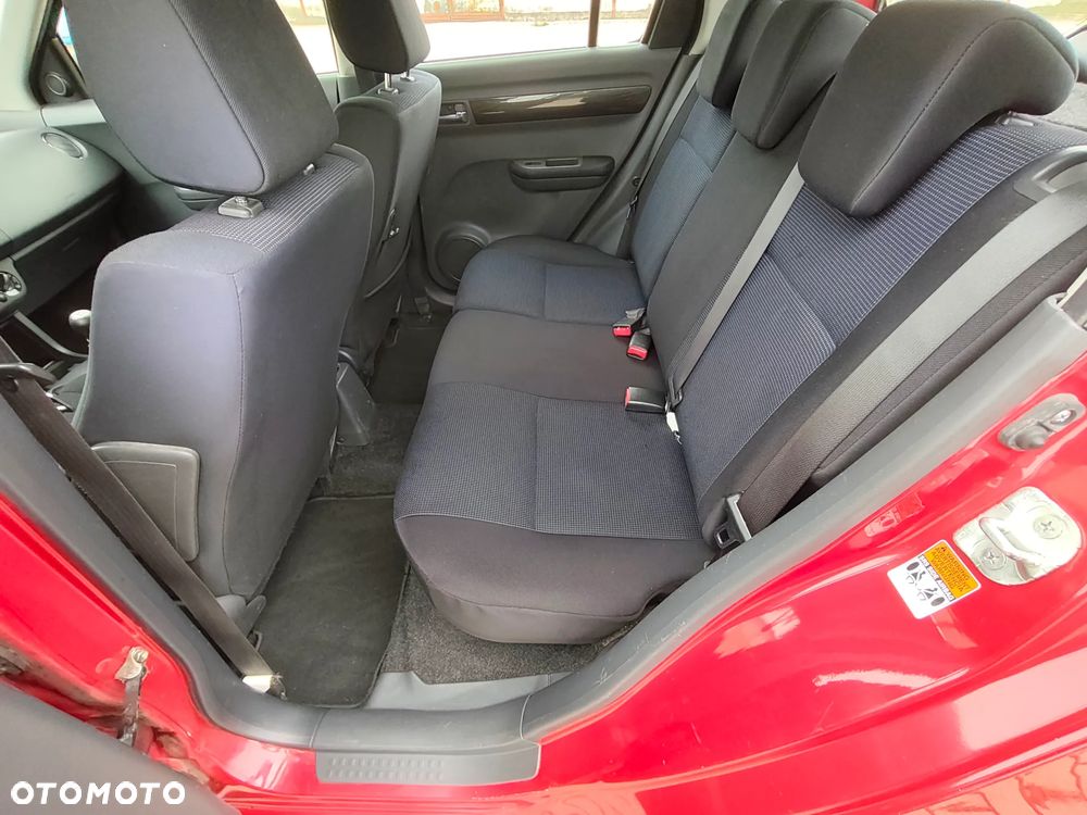 Suzuki Swift 1.3 Comfort dance - 18