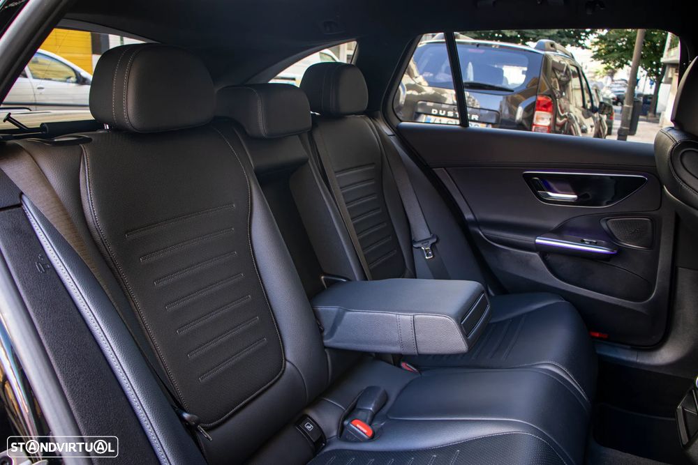 Mercedes-Benz C 300 de AMG Line - 41