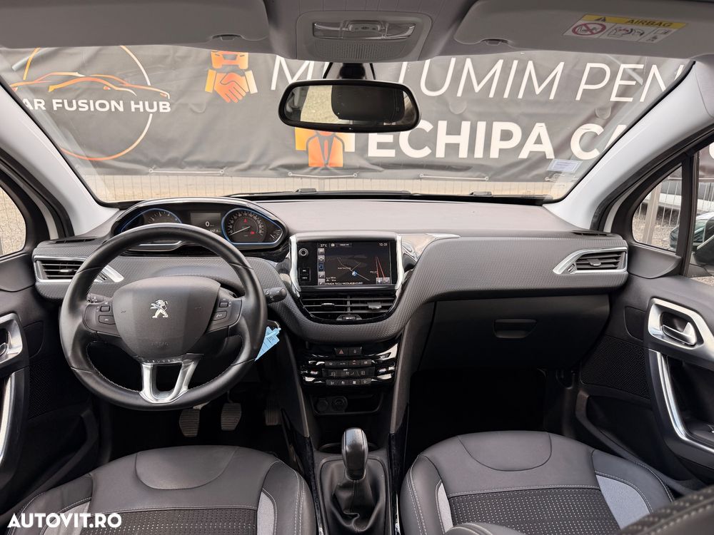 Peugeot 2008 PureTech 110 Stop&Start Allure - 10
