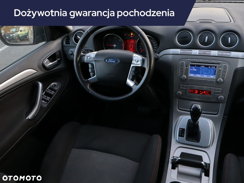 Ford S-Max - 9