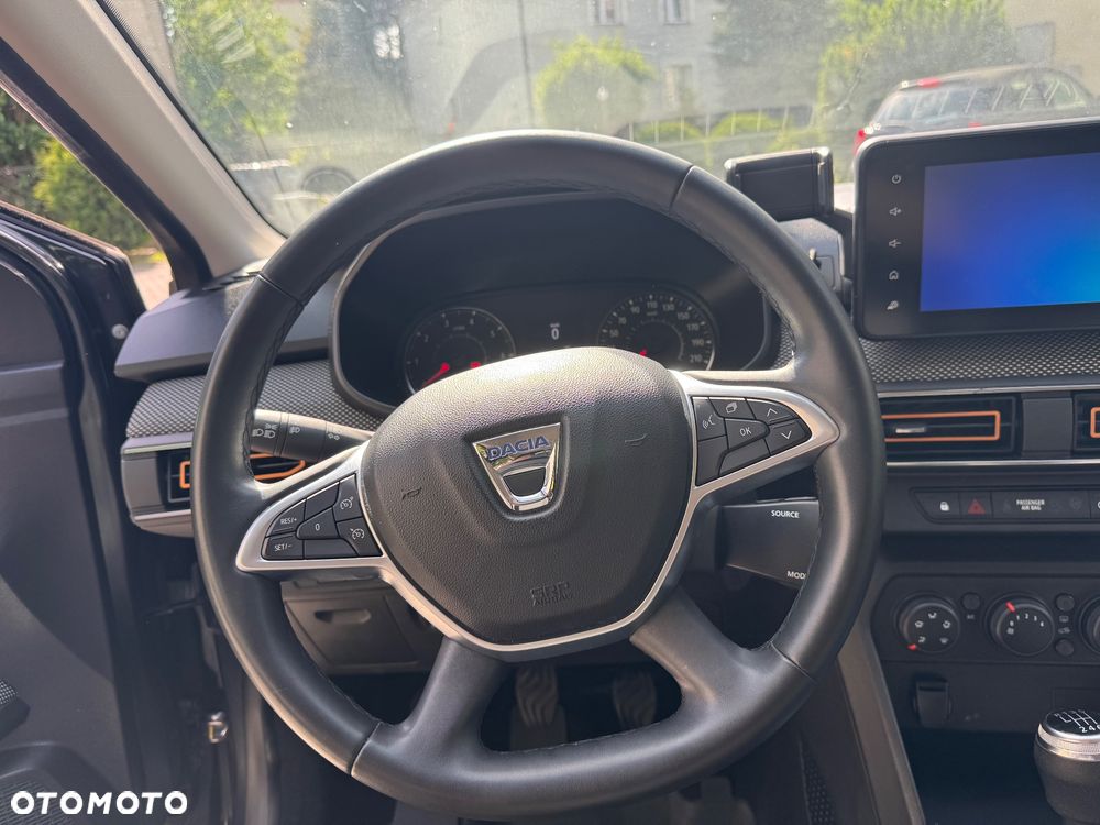 Dacia Sandero 1.0 TCe Essential - 27