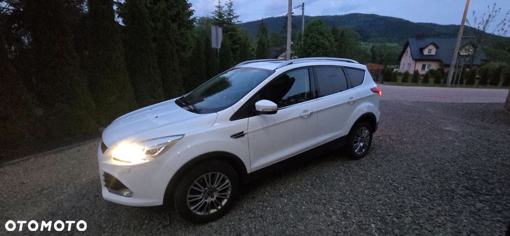 Ford Kuga 1.6 EcoBoost 4WD Titanium - 9